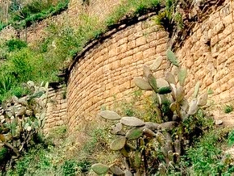Walls at Marcro archeological site