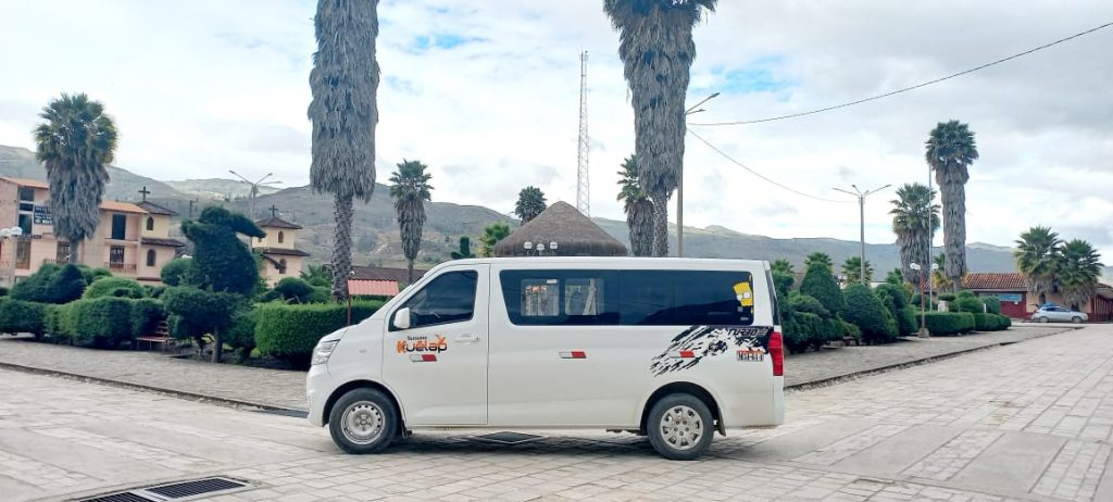 Minibus to Chachapoyas from Tingo